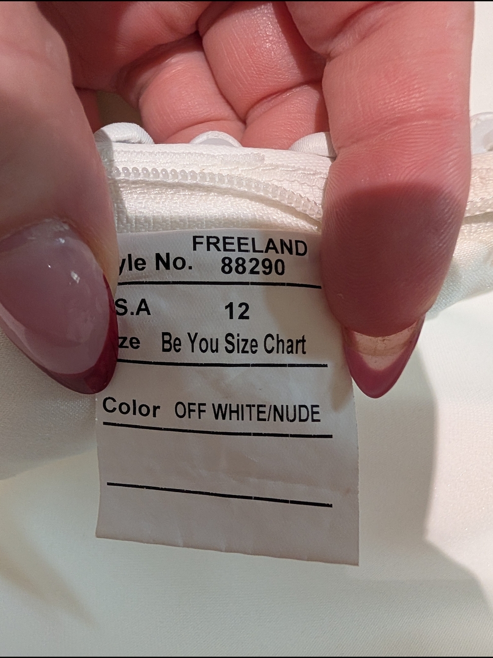 Justin Alexander Freeland Simple Elegant White A-Line Wedding Gown - Picture 6 of 16